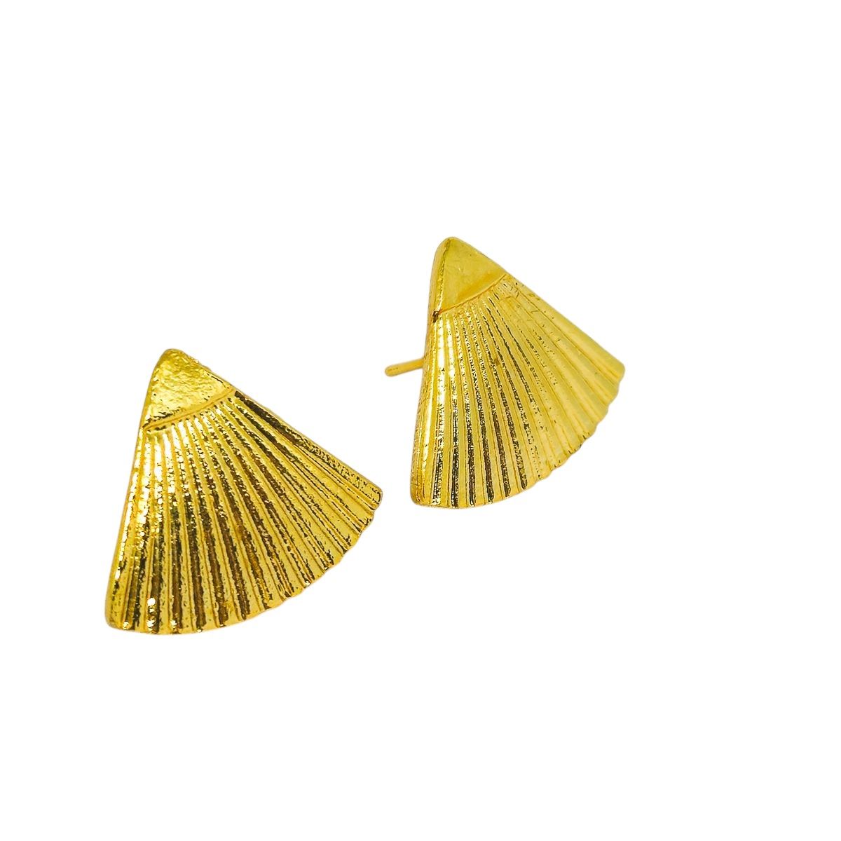 Brinco Leque Dourado Texturizado Fashion