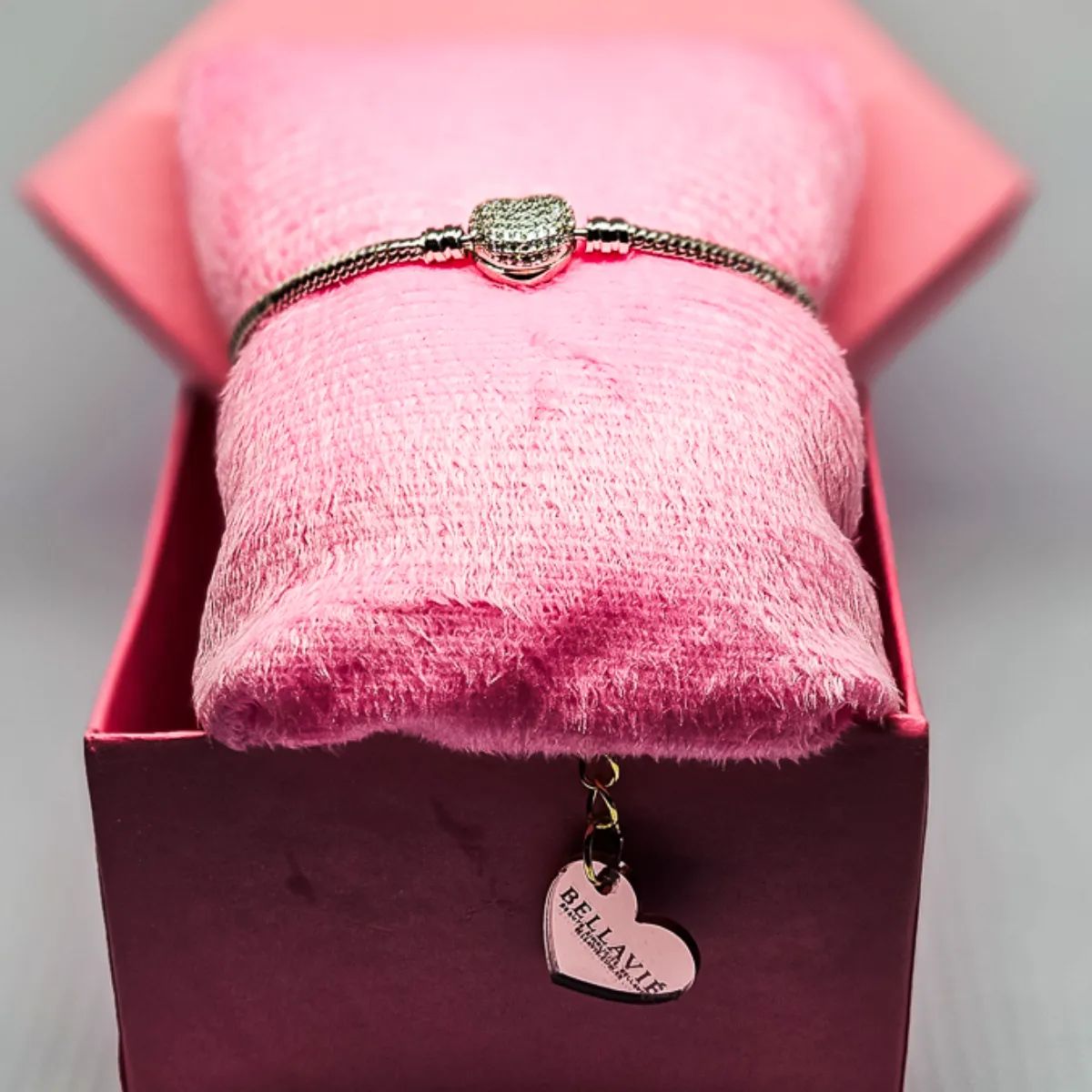 Pulseira Fecho Coração Cravejado Prata